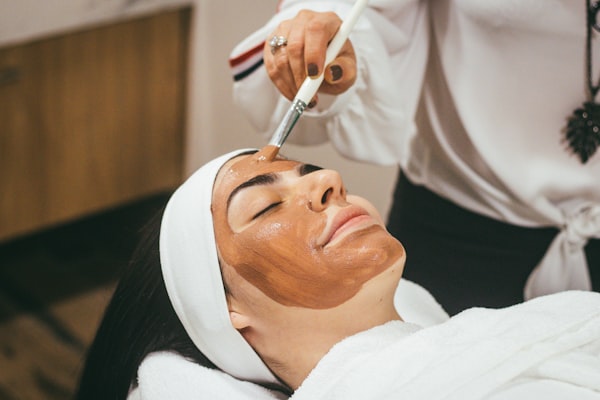 Gold Facial + Polisher