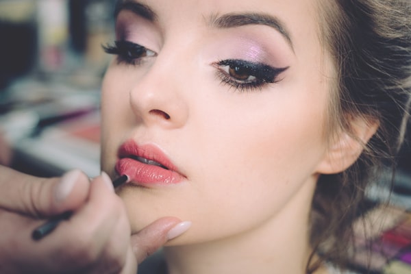 Soft Party Makeup without Hairdo